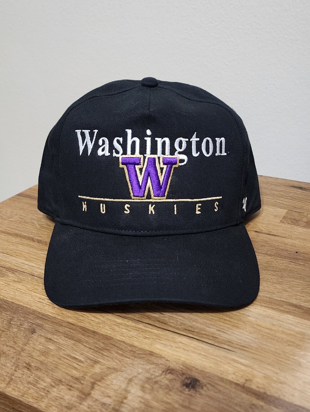 Washington Huskies 47 Brand Hitch Hat
